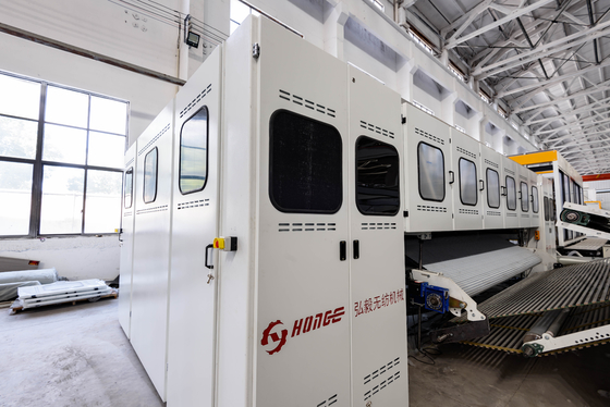 Clampe à haute capacité sur la machine à lapper en croix non tissée