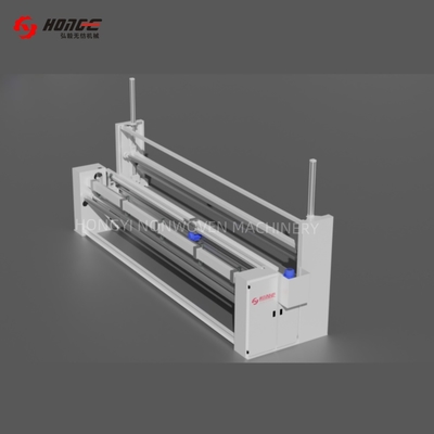 Machine d'enroulement et de coupe de non-tissé pour ligne de ouate